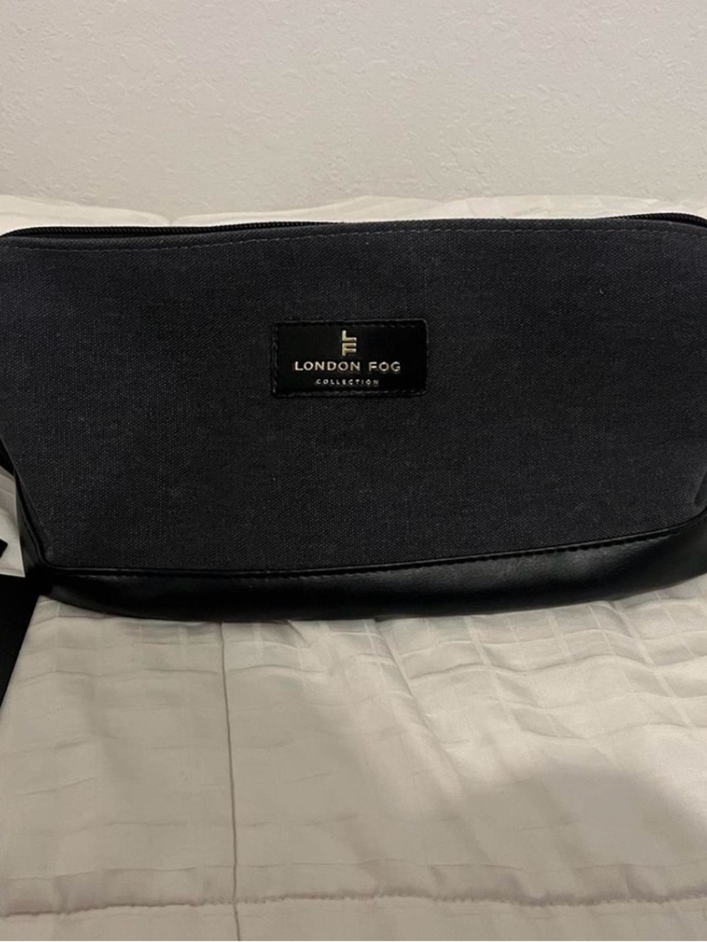 London Fog Black Canvas and Faux Leather Men's Toiletry Kit